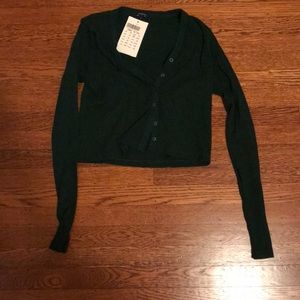 green long sleeve shirt
